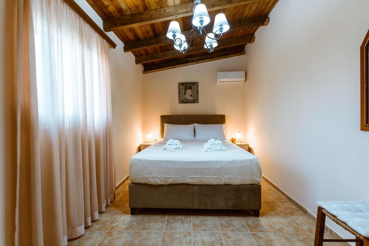 Villa Elaionas Stérnai 외부 사진